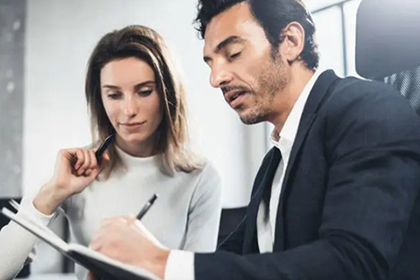 追讨欠款：法院起诉应对不还钱债务的处理方式